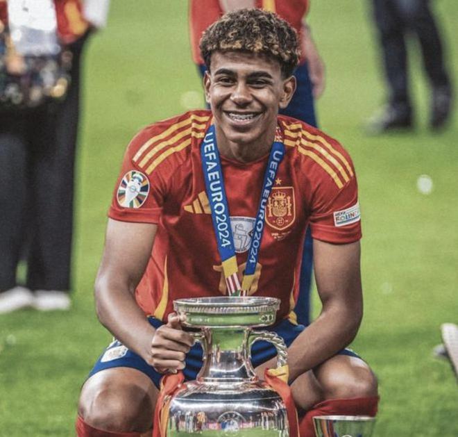 日本职棒：前美职名将前田健太正式以 2 年合同加盟东北乐天金鹫，重返家乡赛场