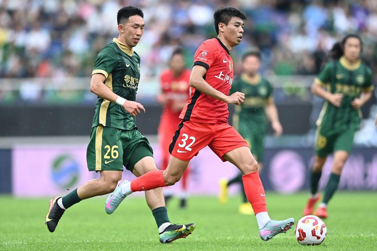 德甲赛场上 德甲赛场上