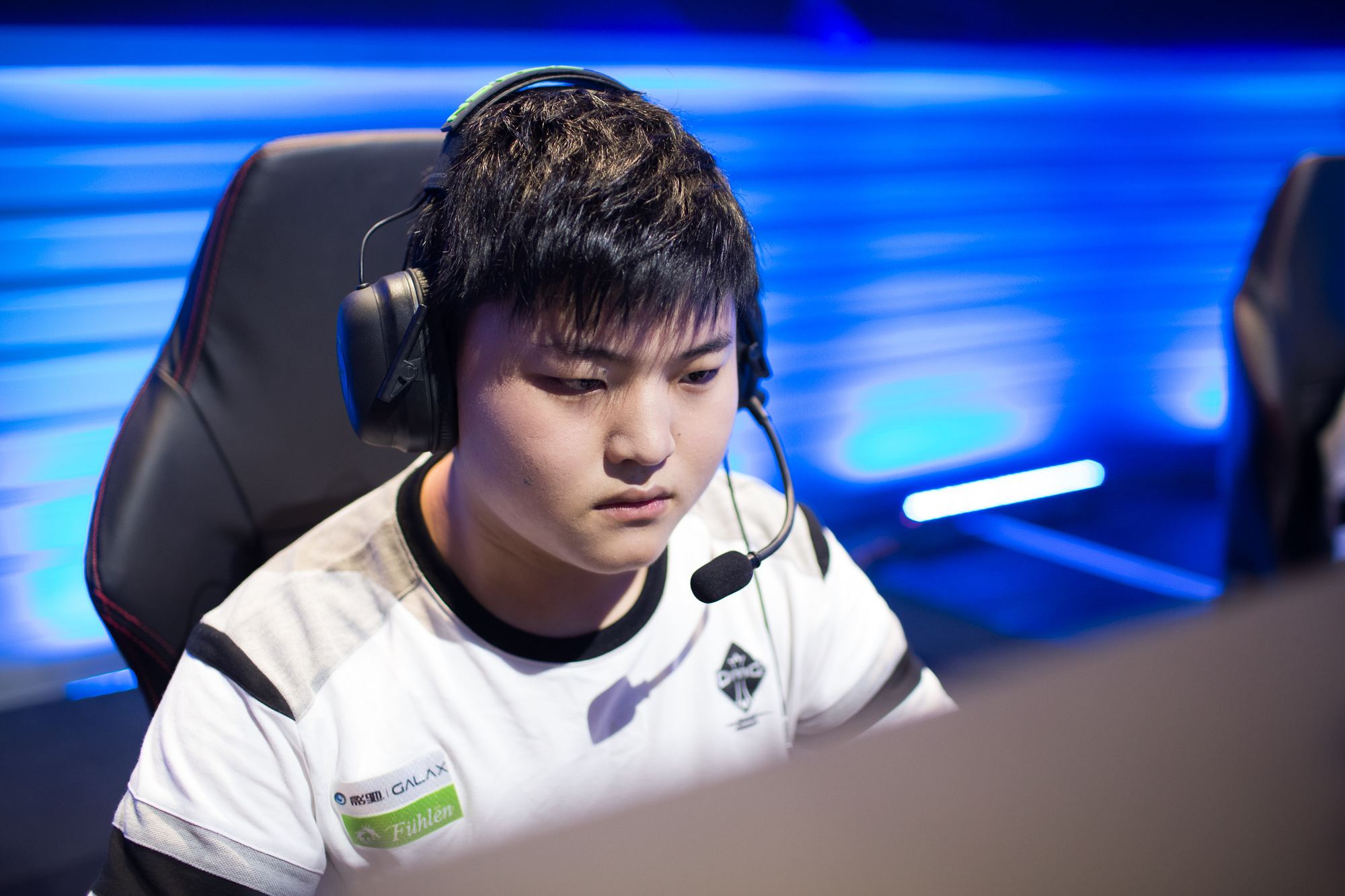 不仅仅让拜 不仅仅让拜