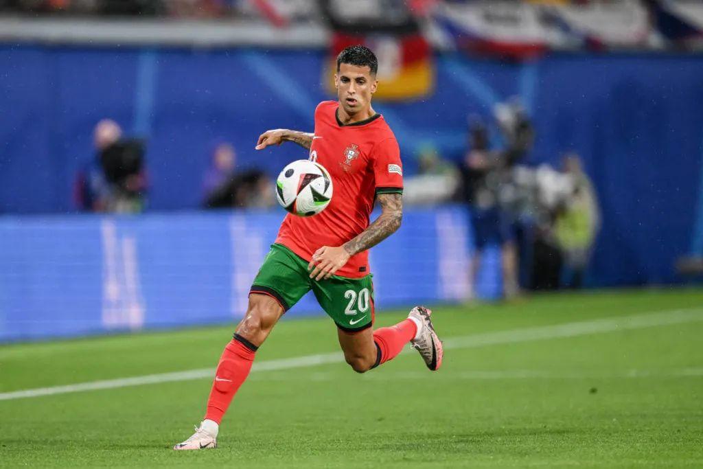 赛中担任重 赛中担任重