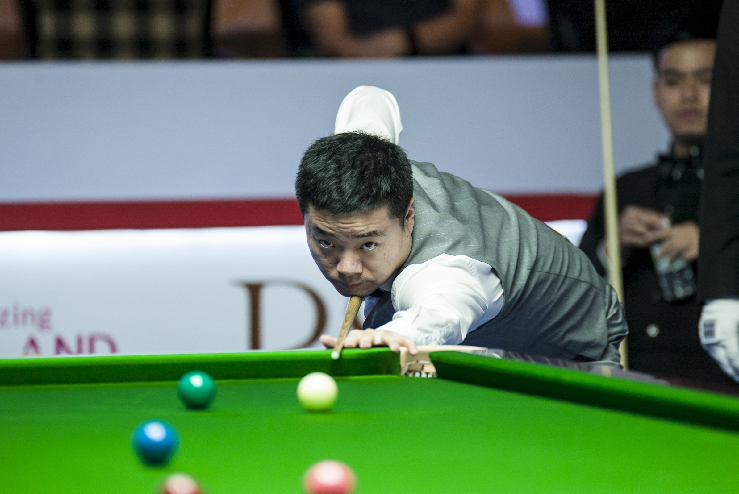 他的商业价 他的商业价