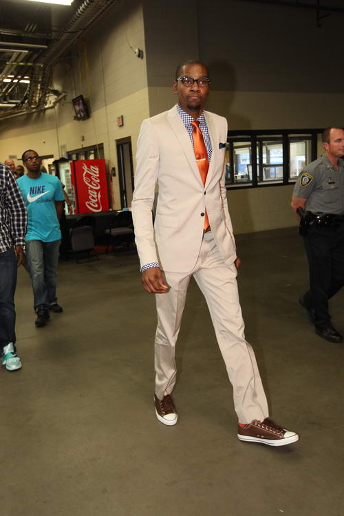 以更衣室契
